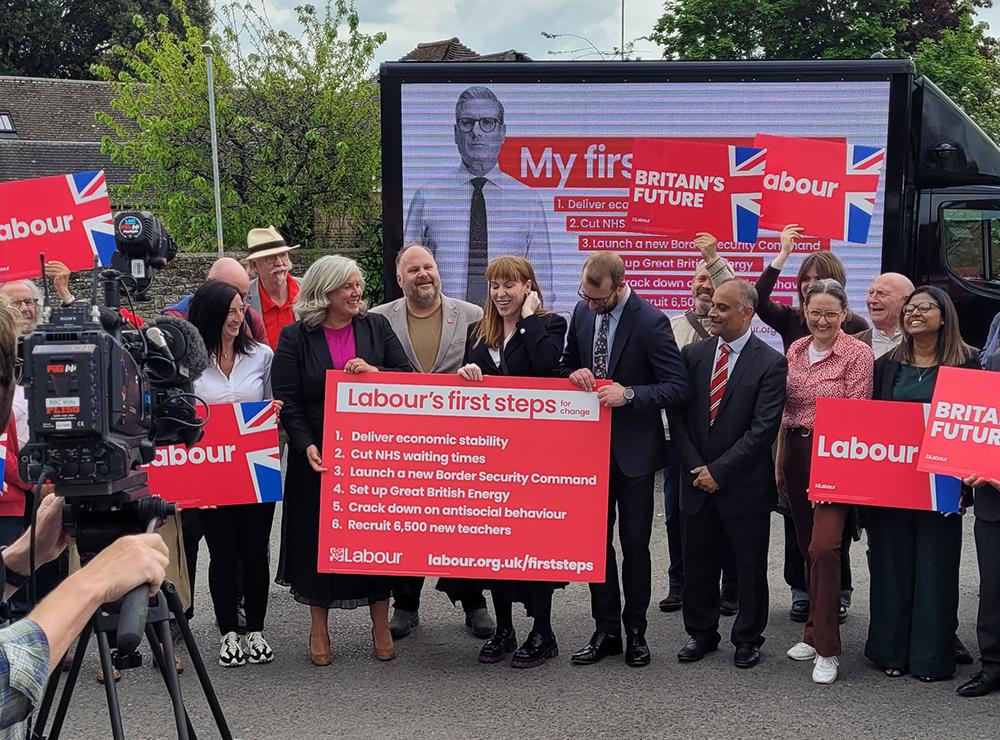 The visit coincided with the launch of Labour's six pledges. The board is held by the Labour Deputy Leader along with, from left, South Swindon Labour Parliamentary Candidate Heidi Alexander, Swindon Borough Council Leader Cllr Jim Robbins and North Swindon Labour Parliamentary Candidate Cllr Will Stone