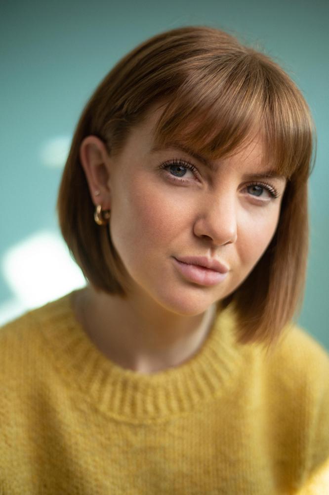 Lucy Dixon