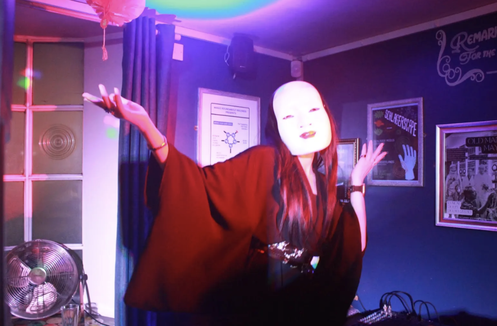 Enigmatic dj returns to Swindon