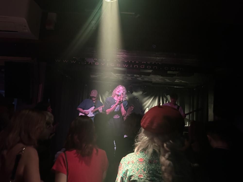 Chasing Dolls at The Vic