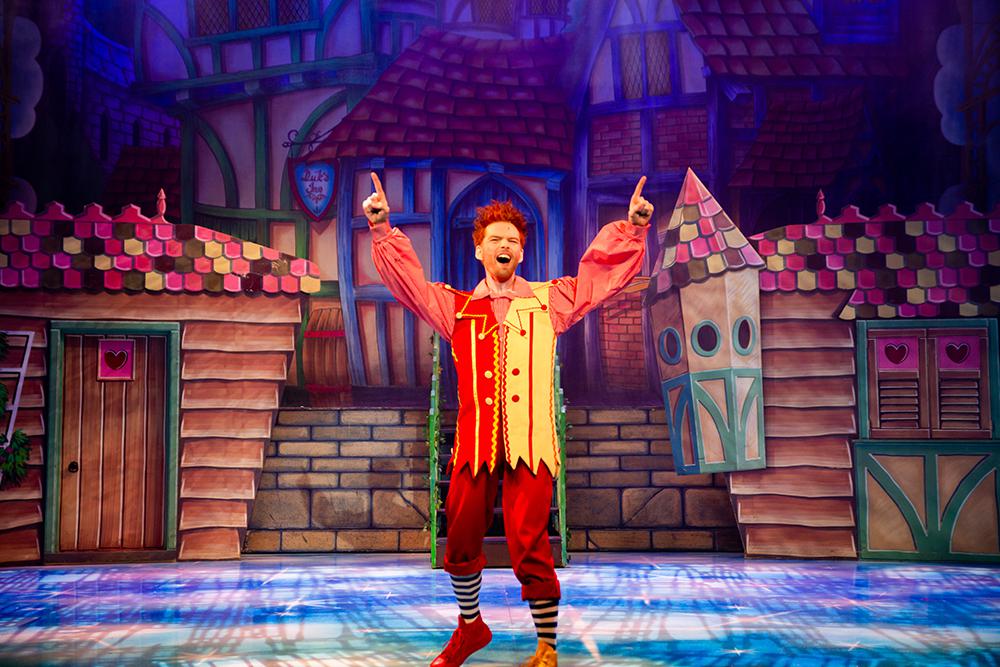 Review: Jack and the Beanstalk, Wyvern Theatre, Swindon