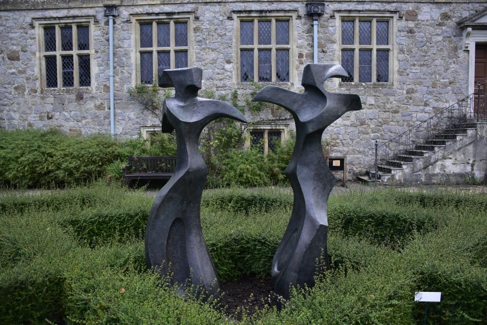 The Dancers, a work in bronze resin by Lilly Henry
