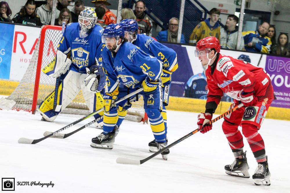 Reed Sayers renews contract with Swindon Wildcats