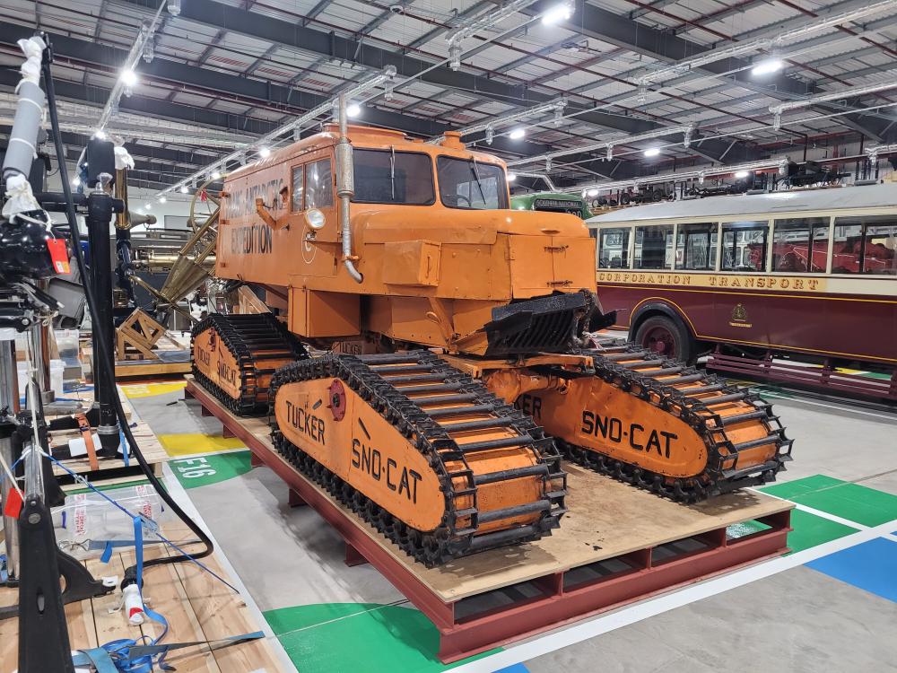 The Sno-cat was the first vehicle to complete a motorised crossing of Anarctica