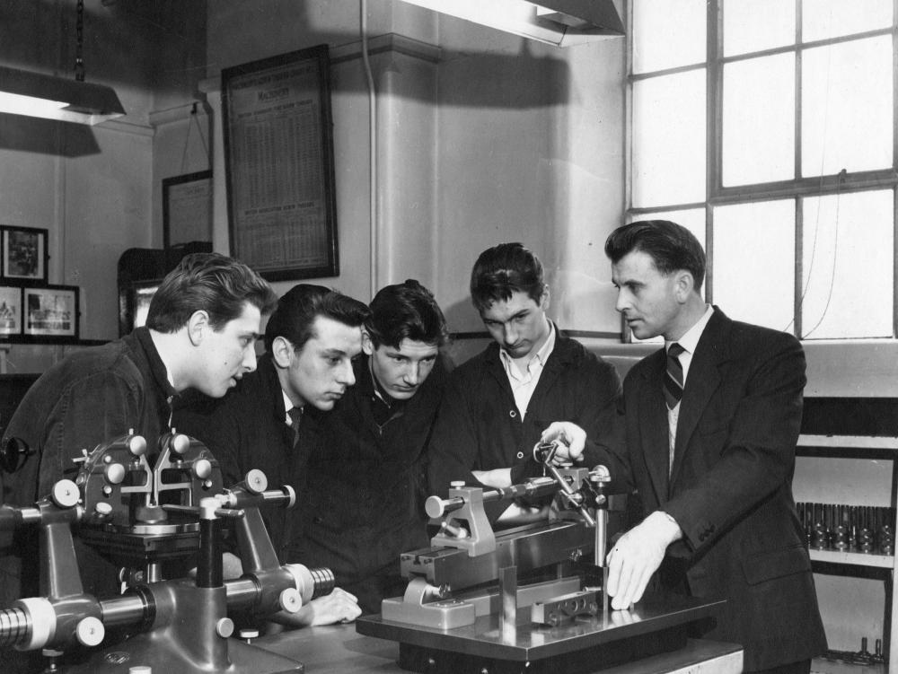 Students being tutored at the Apprentice Training School, Swindon, circa 1962