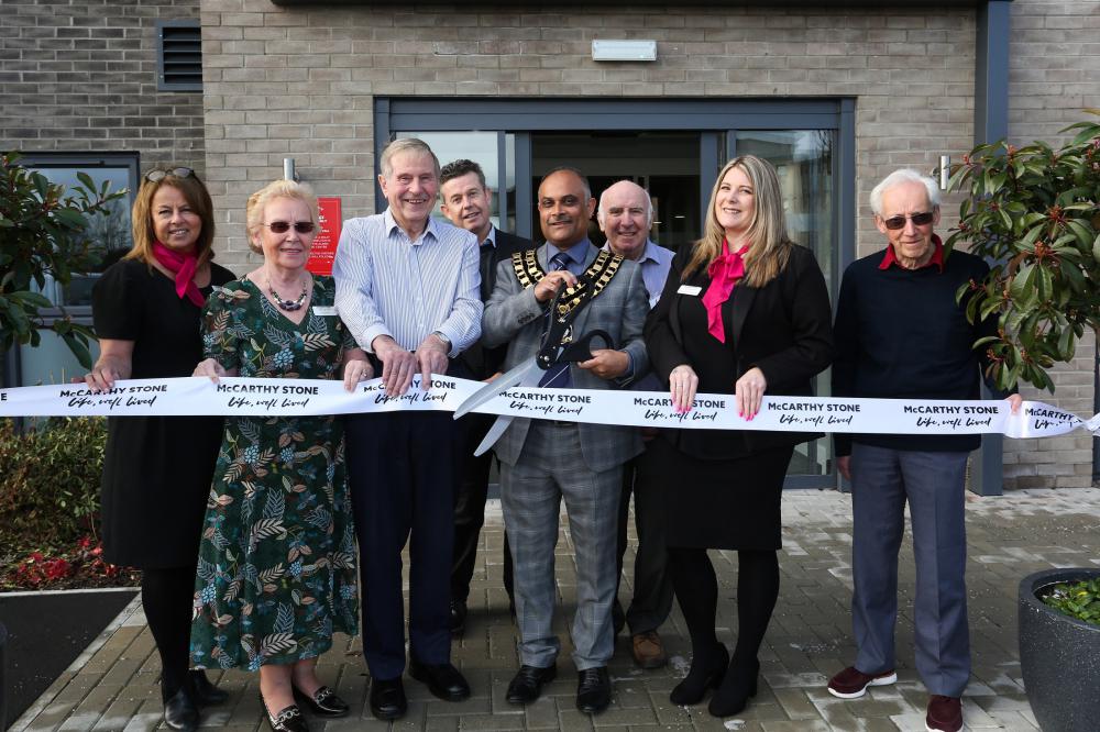 L-R Liz Griffin, Jose and David Manners, Chris Parsons, Cllr Abdul Amin, Mike Carvell, Natasha Dyer, and Peter Gallagher