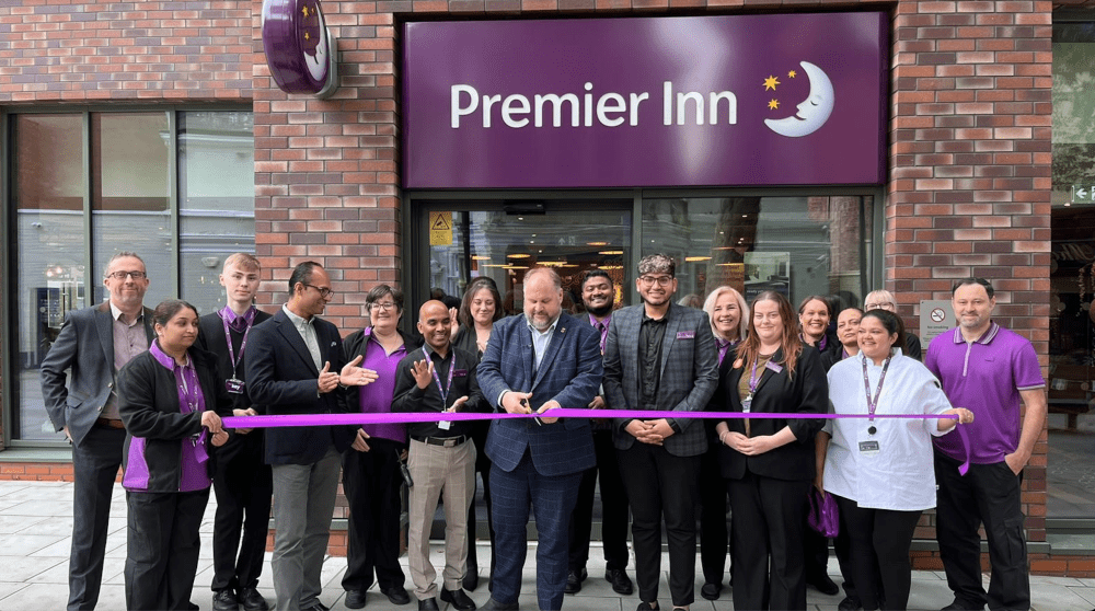 Allelectric hotel opens for business