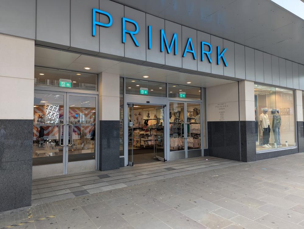 Primark expands Click and Collect service into Swindon store