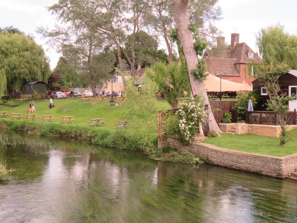 The garden of The Red Lion in Castle Eaton