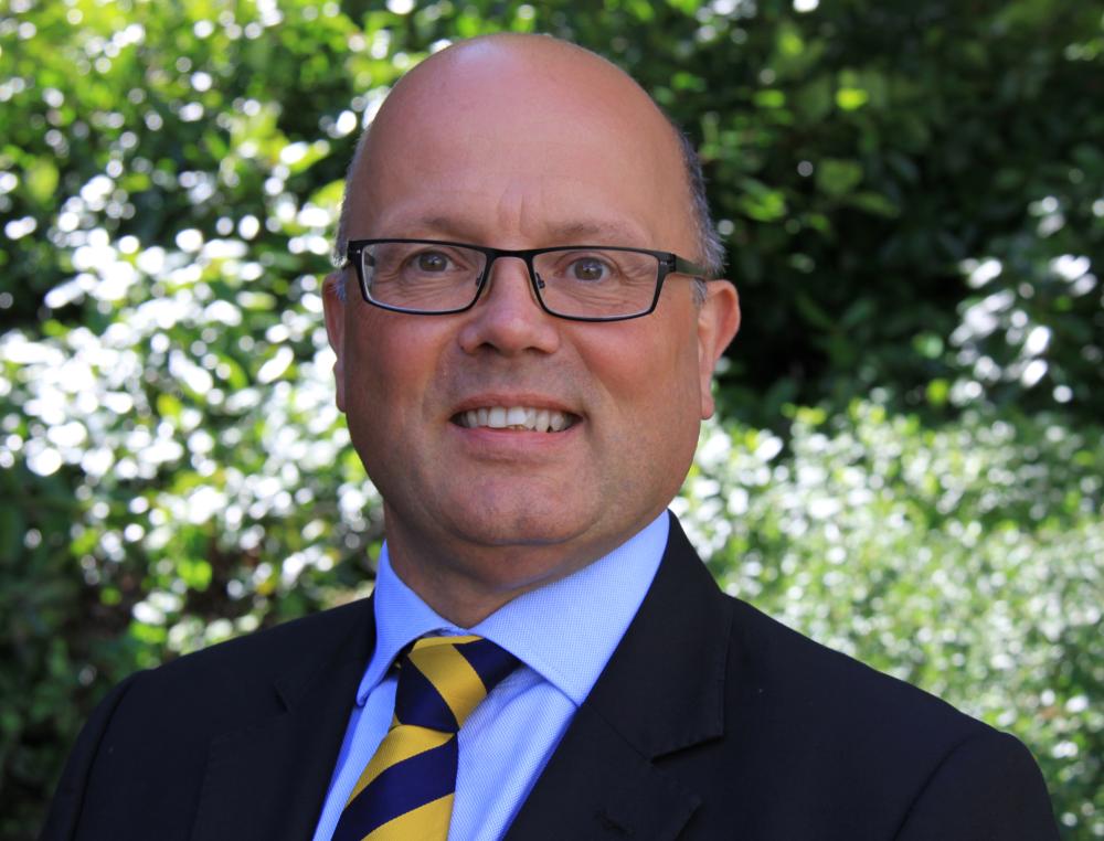 Swindon’s Bus Company Managing Director Andrew Wickham MBE dies
