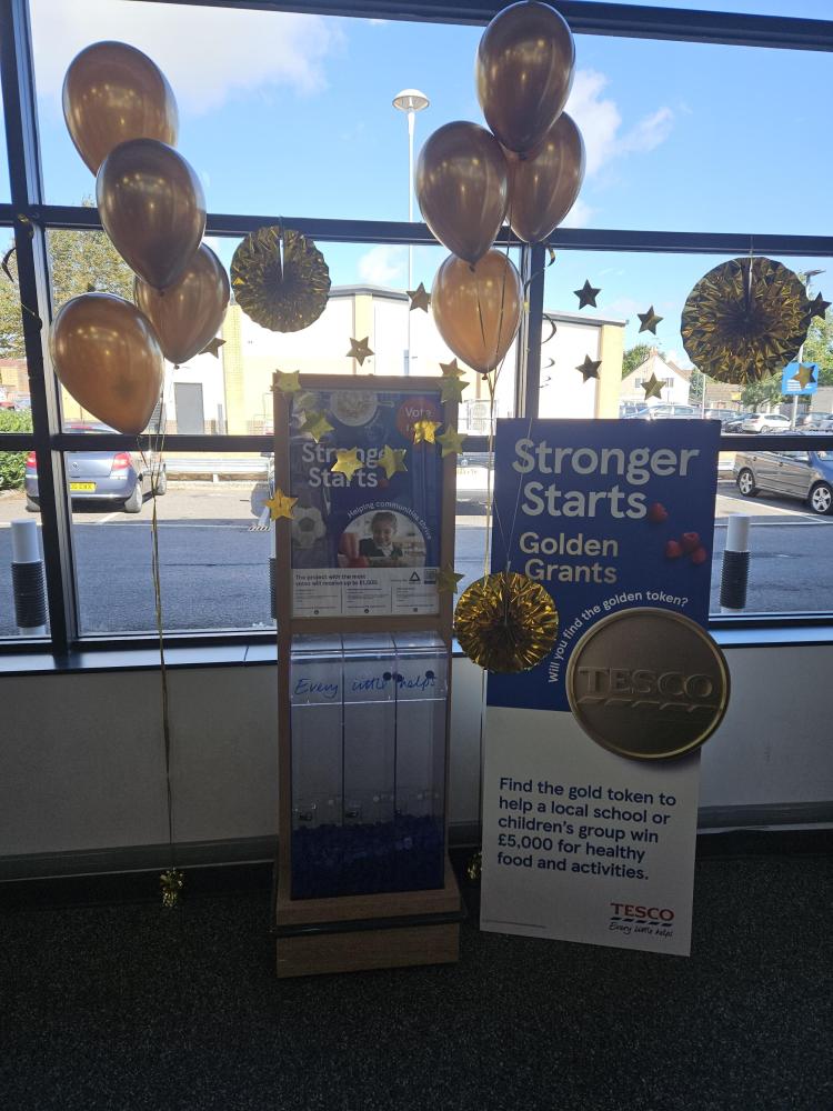 Tesco drops golden token into Hull store for shoppers to find