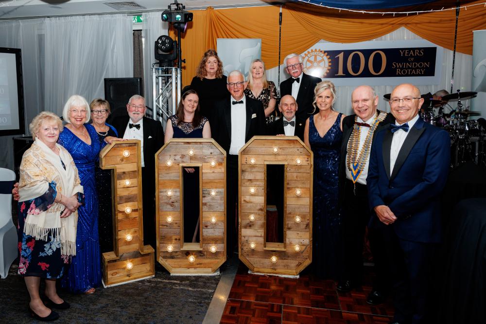The Swindon Charity Ball Committee - photo courtesy of Stephen Baron Photography