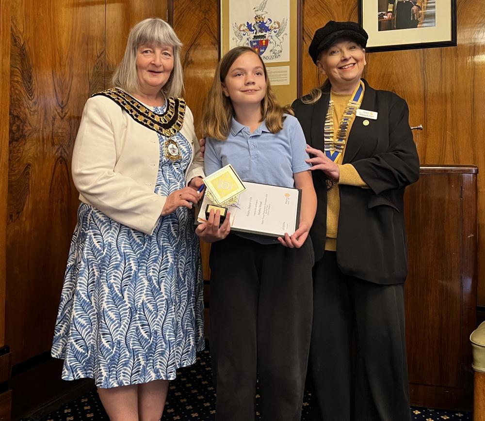 Martha with the then Mayor of Swindon Cllr Fay Howard 2025-26 Club President, Stephanie Trinci