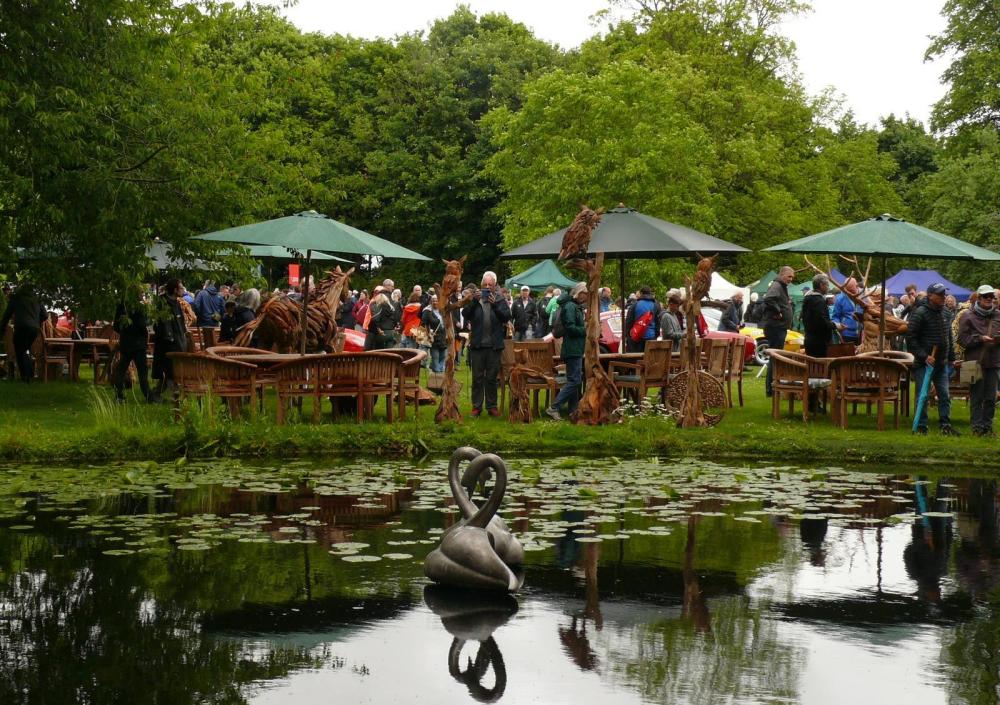 Record £200k raised for Wiltshire charities at event