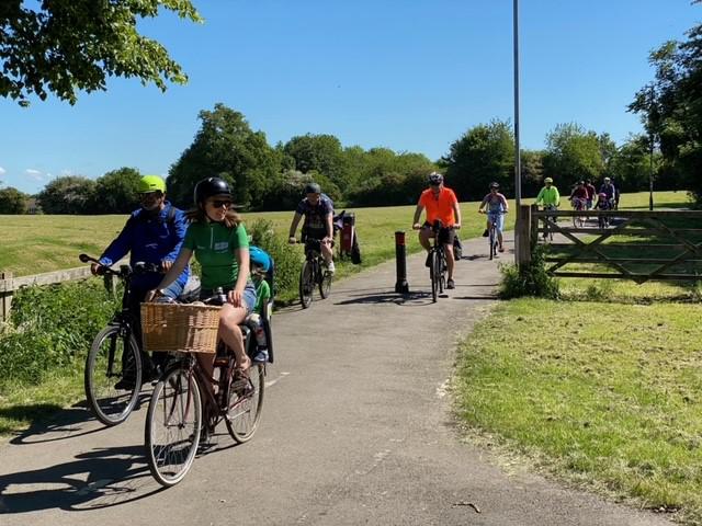Let’s Ride Swindon: Free local guided bike rides