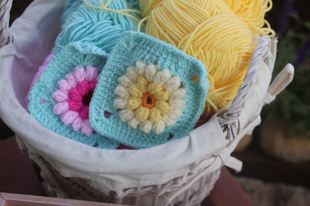 Swindon Big Knit invite public to celebrate Granny Square Day and help the homeless