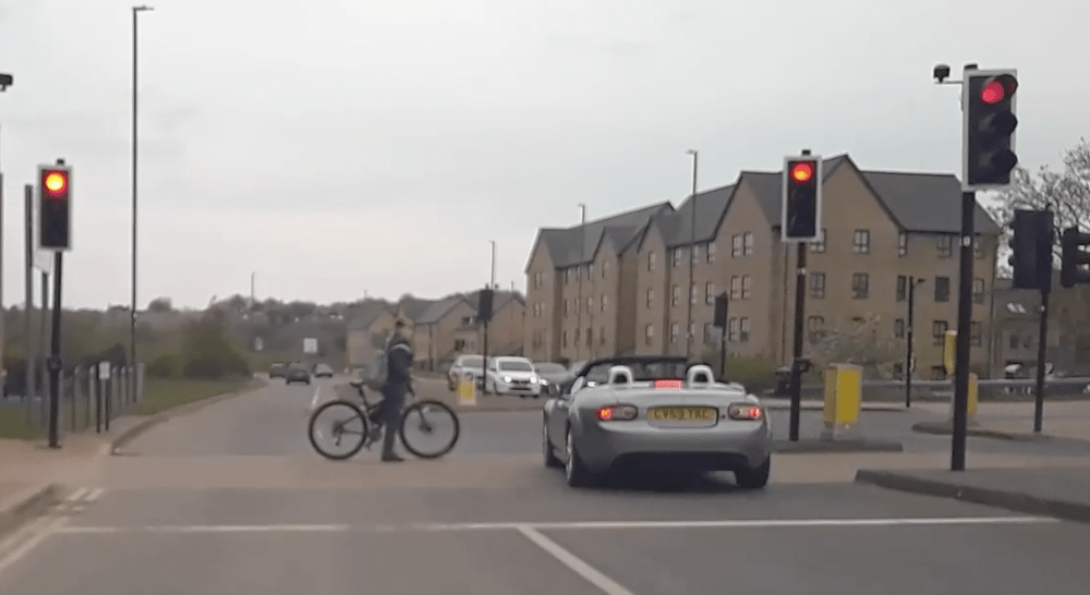 Swindon man fined after driving through red light and nearly hitting child