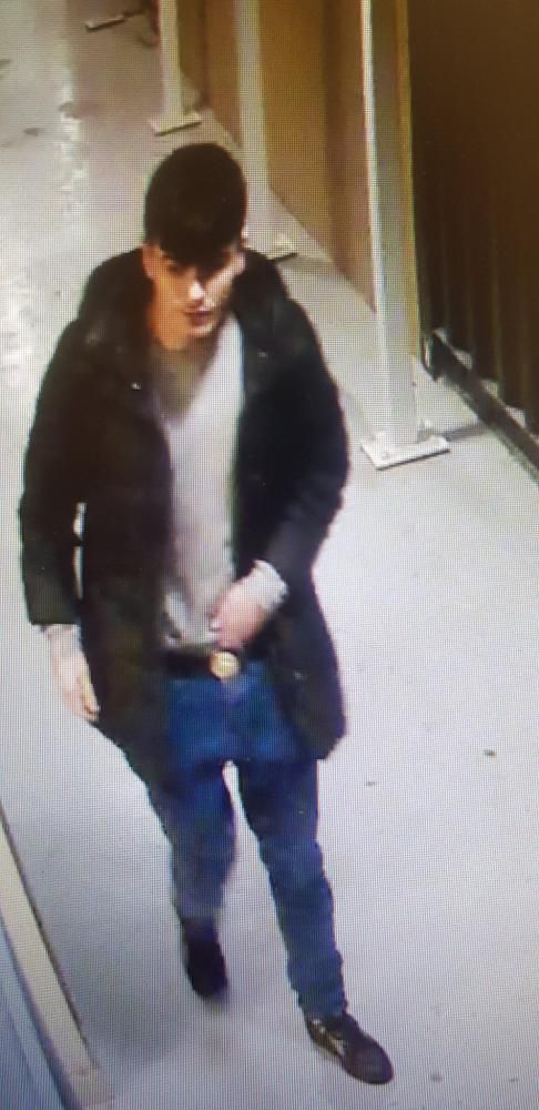 CCTV image released as police probe Swindon burglary