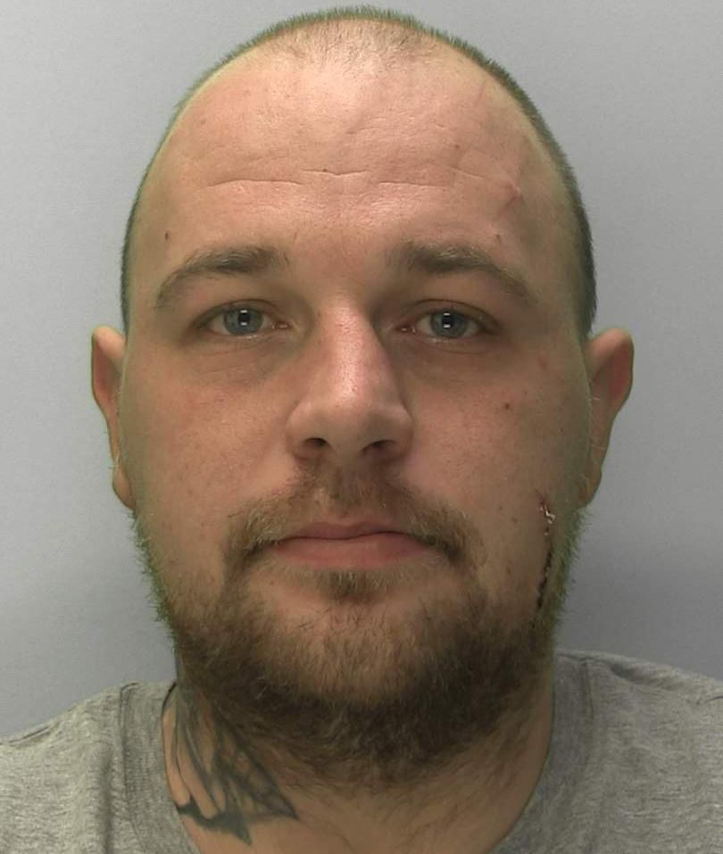 Hunt for wanted man with Swindon connections