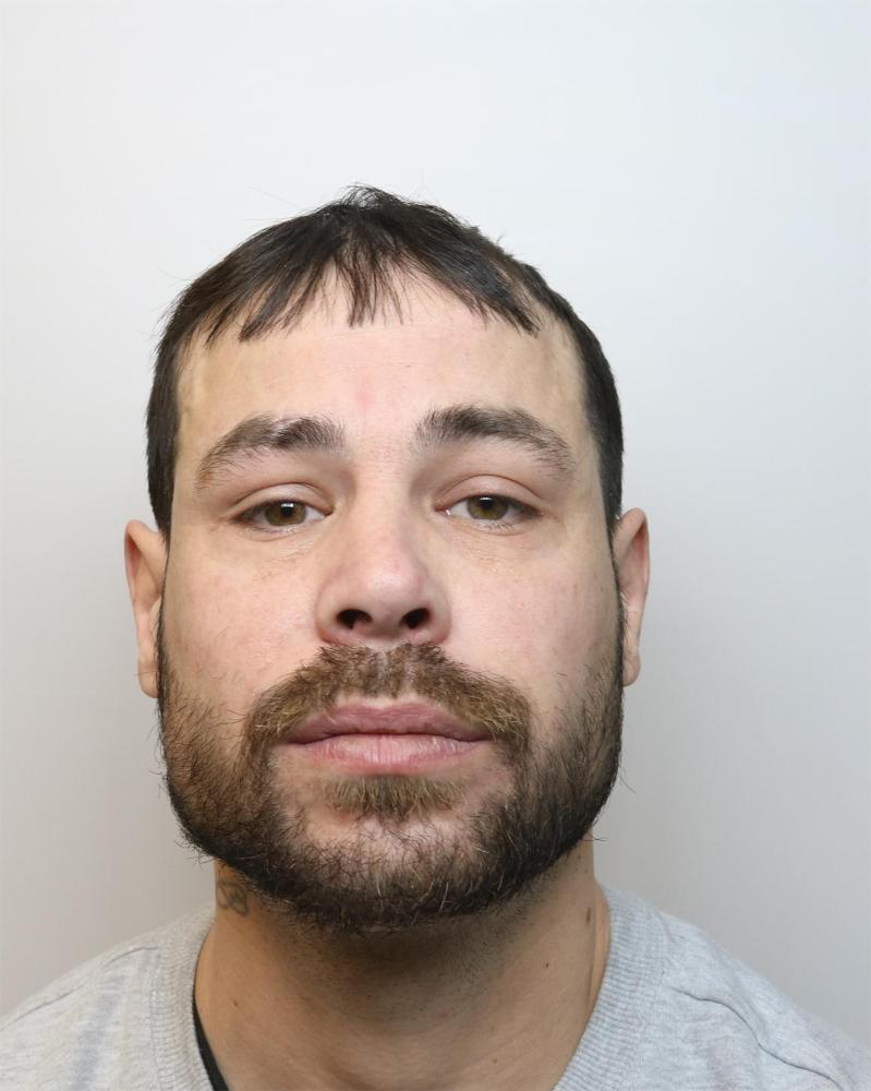 Jail for arsonist knifeman