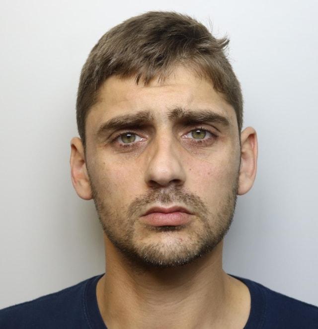 Swindon drug driver had child and teenagers in car