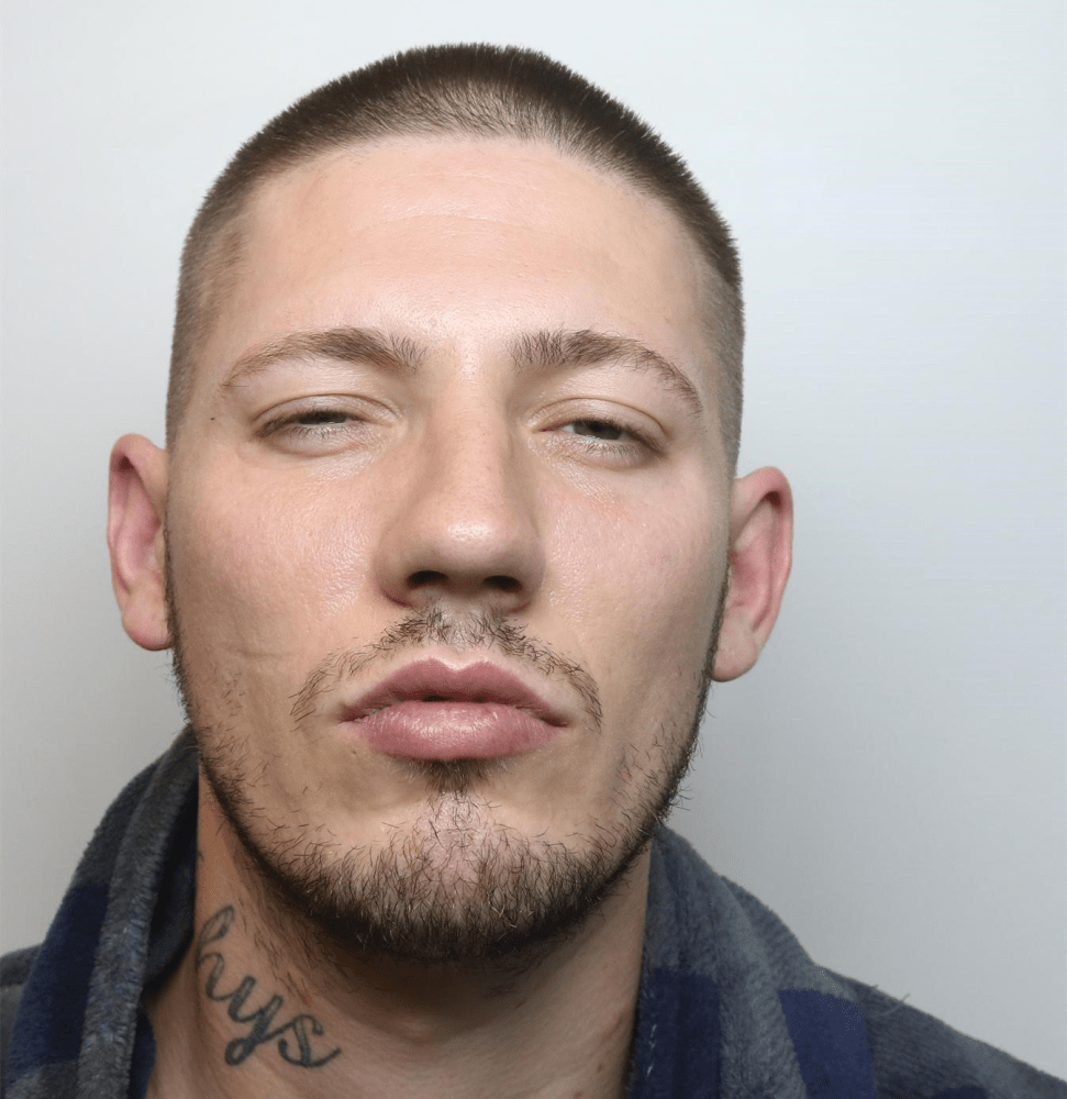 Police reissue appeal for wanted Royal Wootton Bassett man