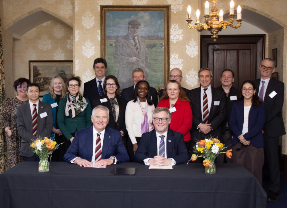 Royal Agricultural University partners with Royal Veterinary College  