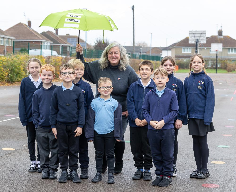 Swindon MP celebrates pupils' success at old school