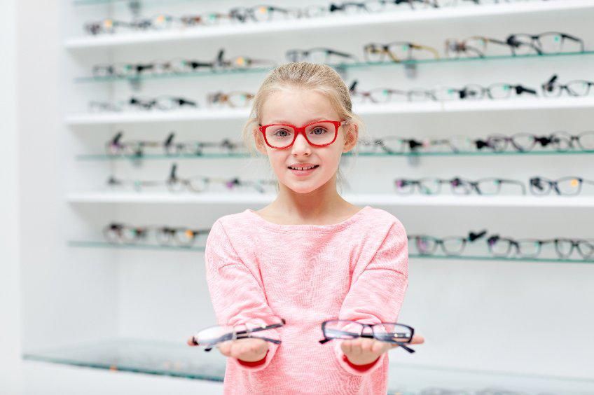 Local optician backs national campaign to help children’s sight