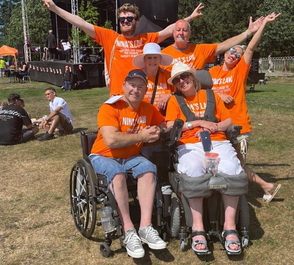 Swindon woman's Parliamentary petition over carers' hospital visits 