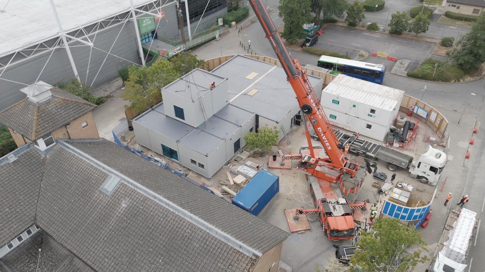 Structure of new Swindon’s community endoscopy unit lifted into place
