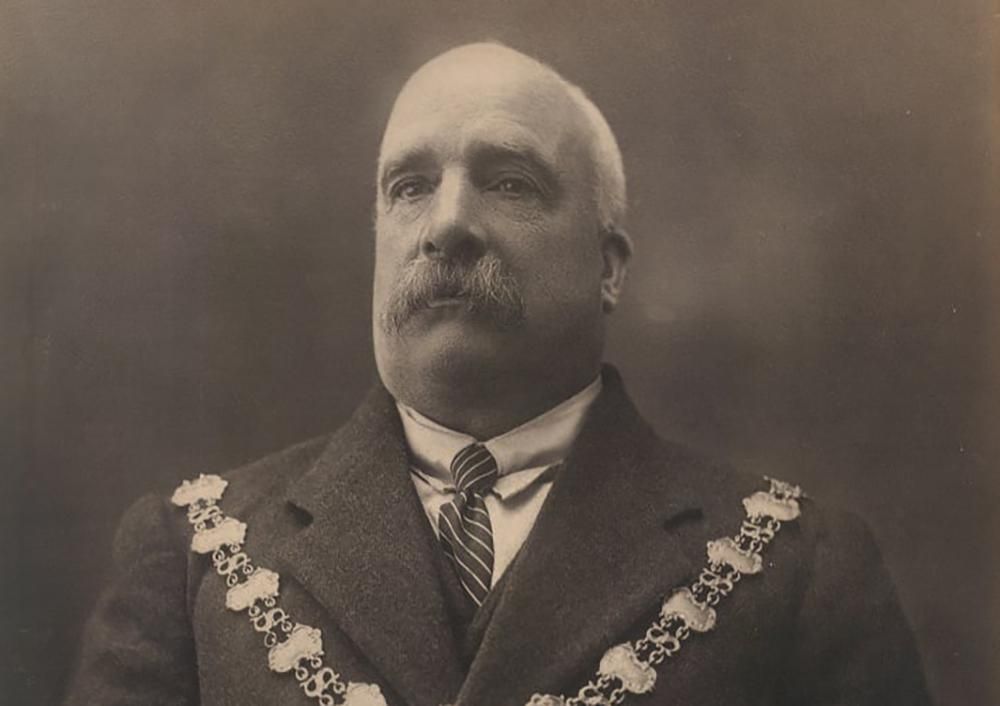 Reuben George became Mayor of Swindon in Census year, 1921