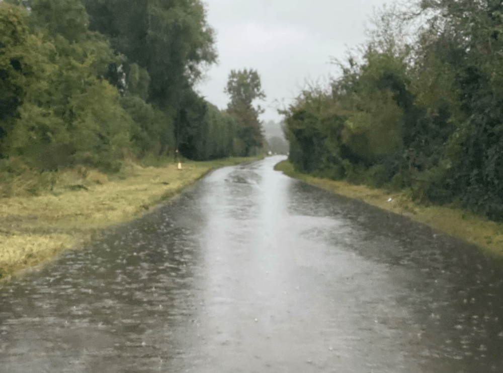 Flooding along Wanborough Road