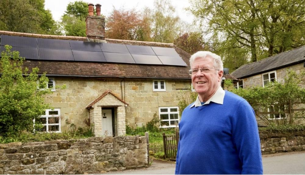 William, who lives in Wiltshire, had 12 solar panels fitted through the scheme last year.
