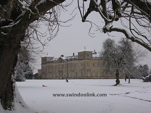 Heavy snow leads to school closures across Swindon and Wiltshire